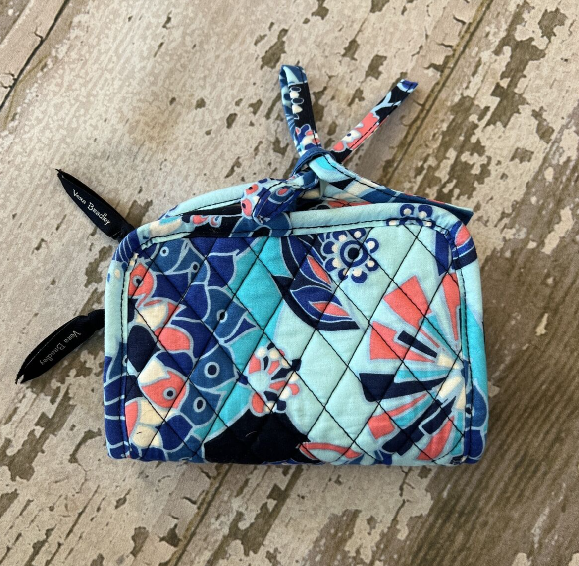 VERA BRADLEY Blue Floral Quilted Makeup Bag Travel Cosmetic Pouch Tie Closure