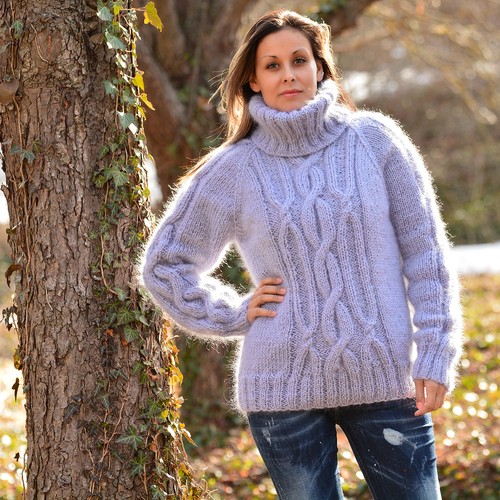 grey knitted turtleneck jumper