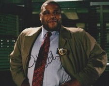 Anthony Anderson Signed - Autographed Black-ish Actor 8x10 inch Photo