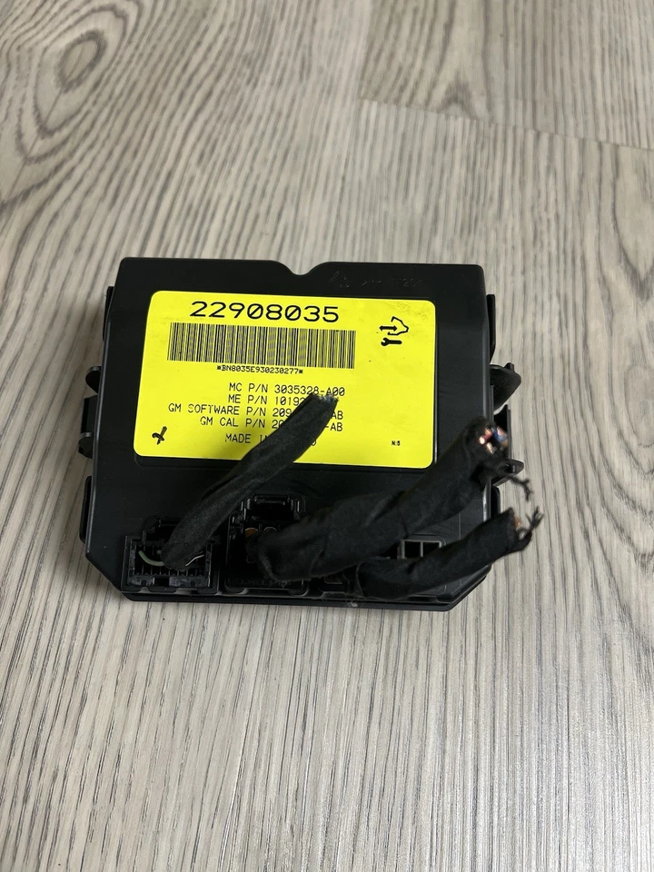 Módulo de control de puerta puerta levadiza puerta trasera Cadillac SRX 10-15 GM 22908035 Foto 3 de 4