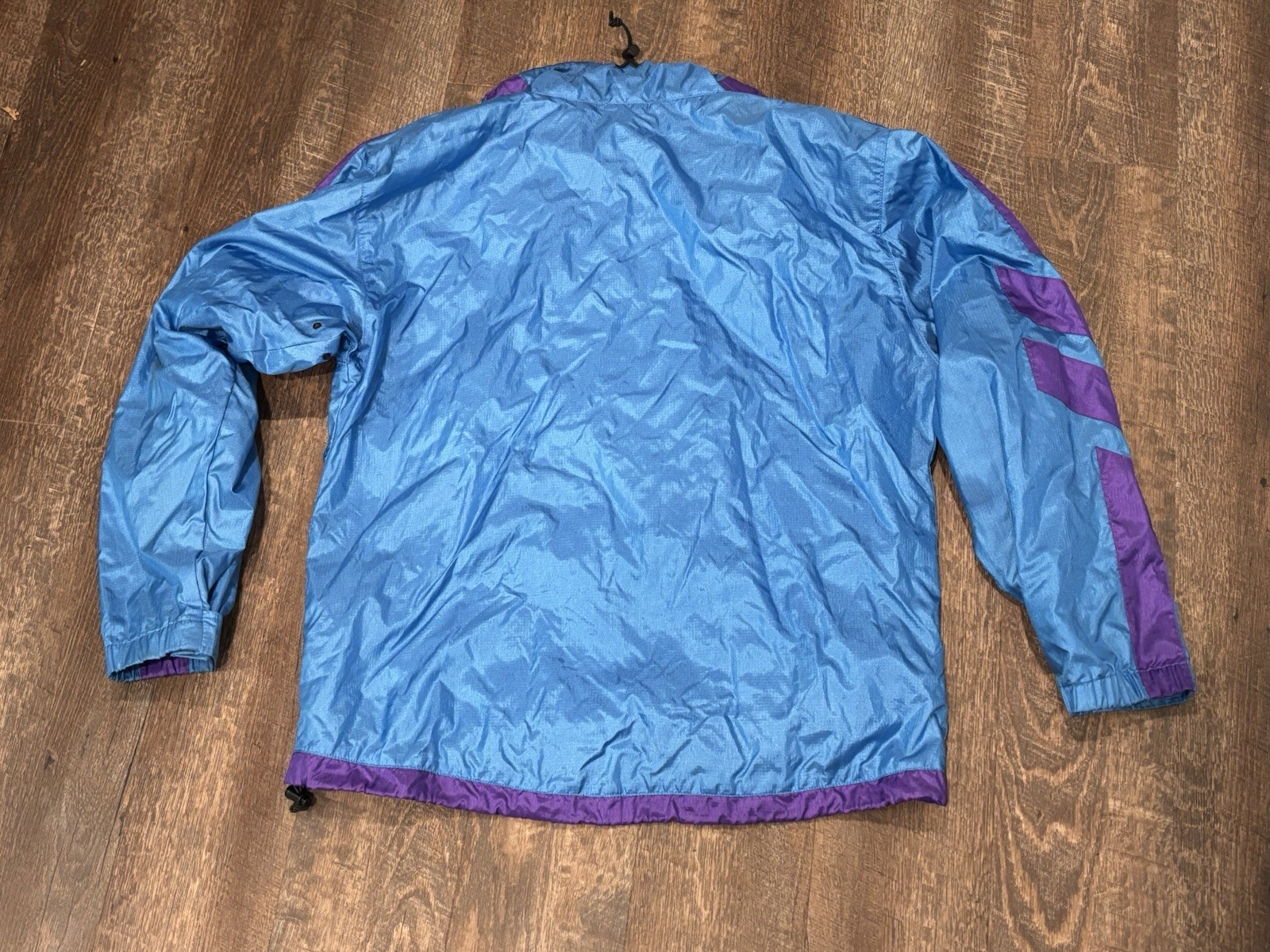 Picture 2 of 5