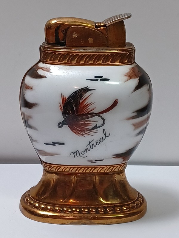 Evans Classic White & Gold Montreal Fly Fishing Enamel Table Lighter EXC JGBx29
