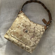 Pre-Owned Coach Chelsea Signature Khaki Beige Optic Hobo Shoulder Bag 10990