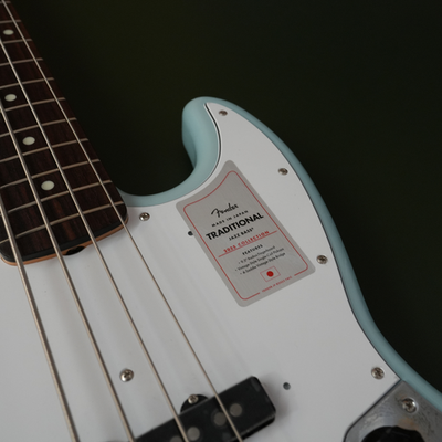 Fender Made in Japan Traditional 2025 Collection 60s Jazz Bass