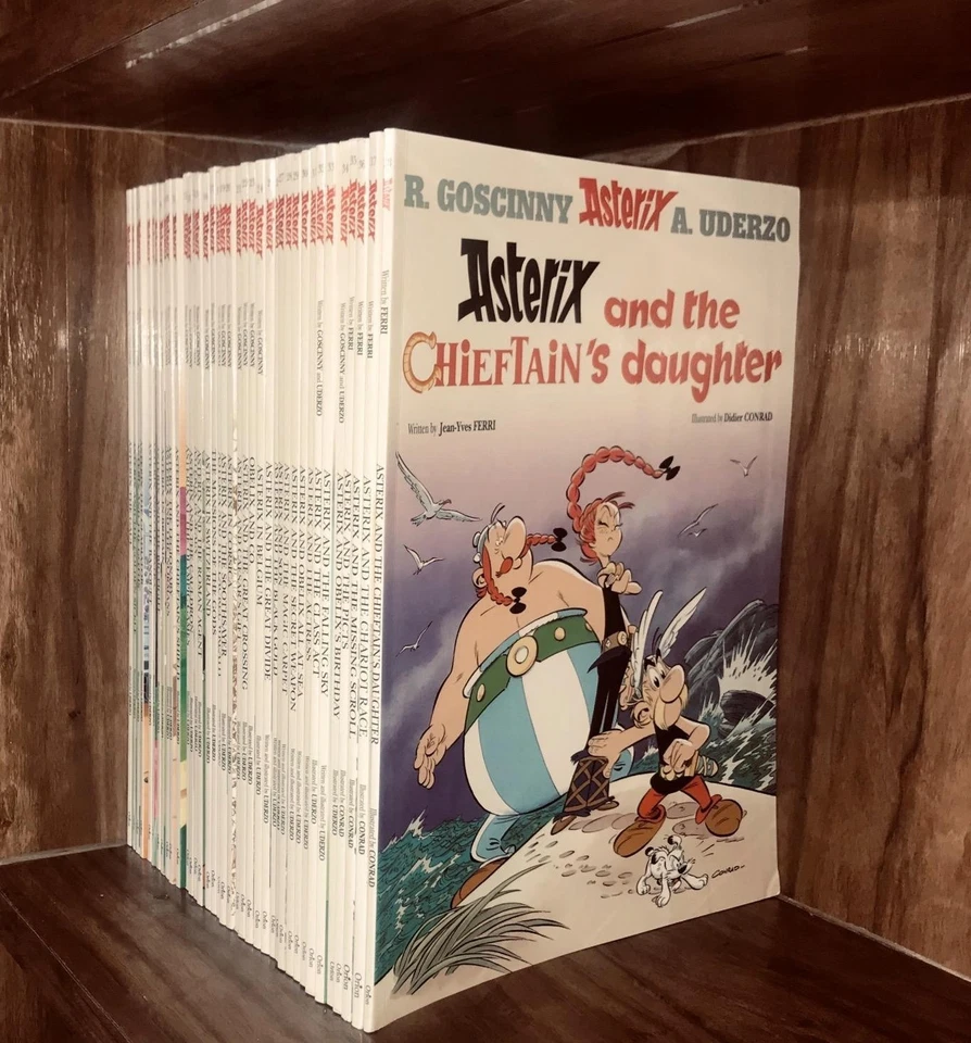 ASTERIX: THE COMPLETE ASTERIX BOX SET (39 TITLES) - Image 3 of 3