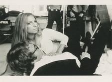A07 A0759   Barbra Streisand and Ryan O  Neal on Set of What  s Up, Doc 