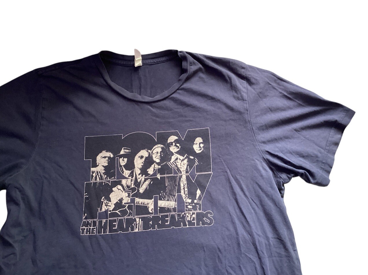 Tom Petty & The Heartbreakers 2017 Concert Blue Tee w/ Dates Size XL Rock Merch
