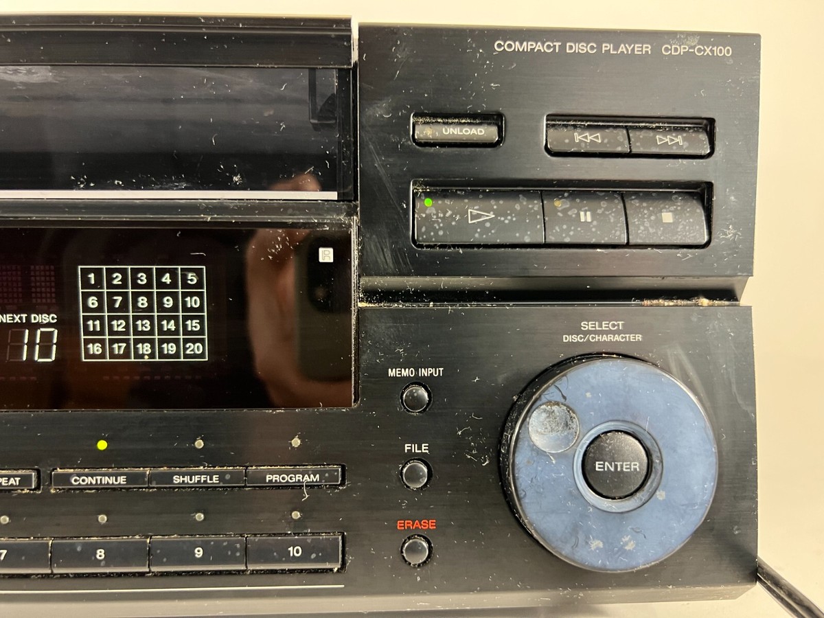 Sony CDP-CX100 CD Changer Player 100 Disc Automatic Loading Sony CDP-CX100 CD Changer Player 100 Disc Automatic Loading