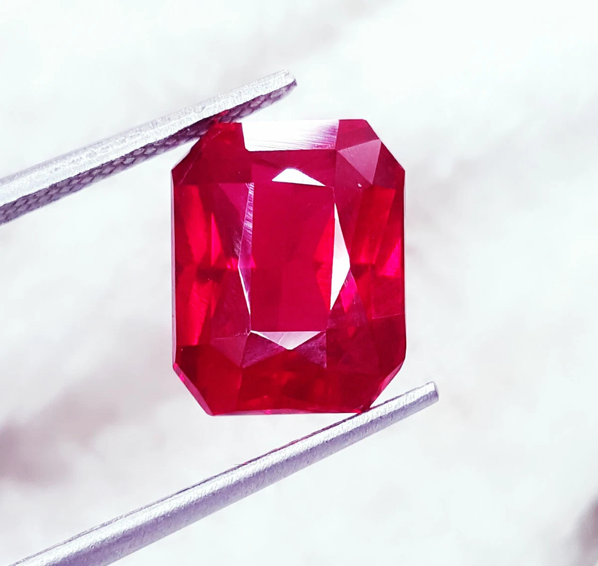 Loose Gemstone Red Ruby Natural Certified 5.67 Ct AAA ruby Best Collection