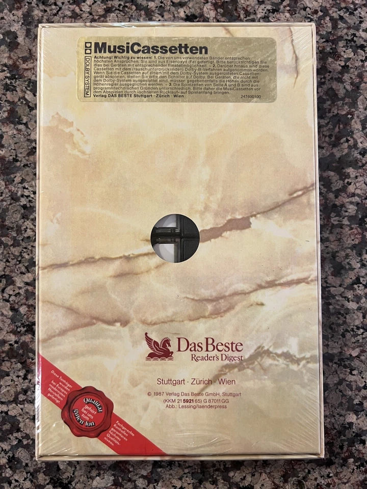 Wolfgang Amadeus Mozart Casette Set - By Klassische Kostbarkeiten - Never Opened - Image 2 of 2