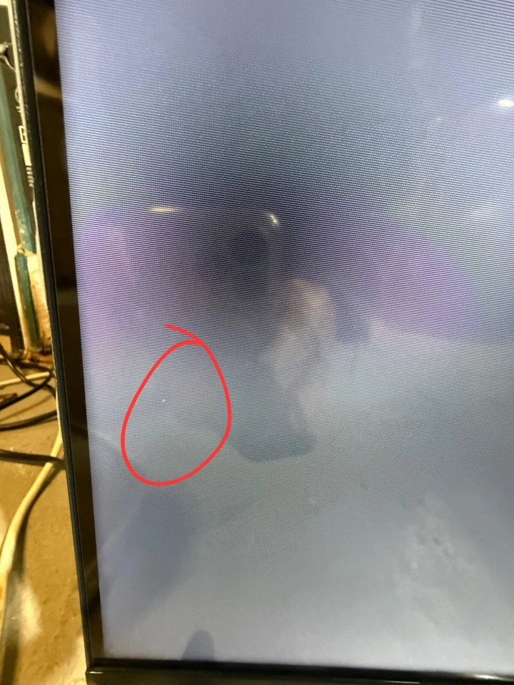 TCL 40SF540K 40" FHD 1080p Smart Fire TV HDR Dolby Alexa (Minor Scratch) - Image 2 of 2