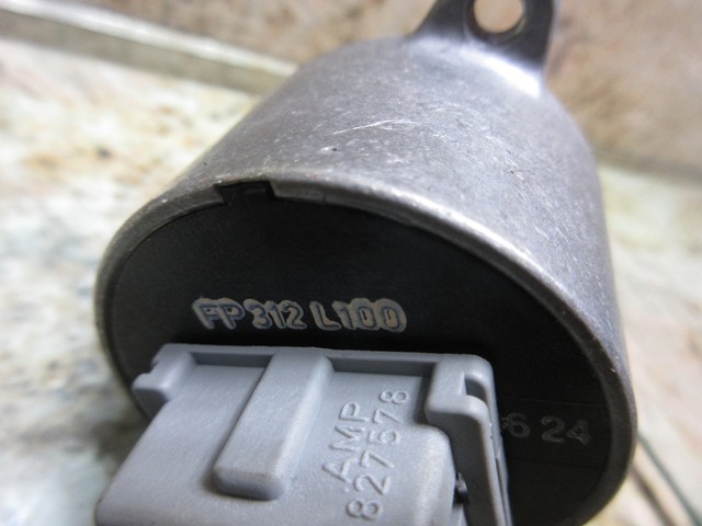 Amp 827578 opel
