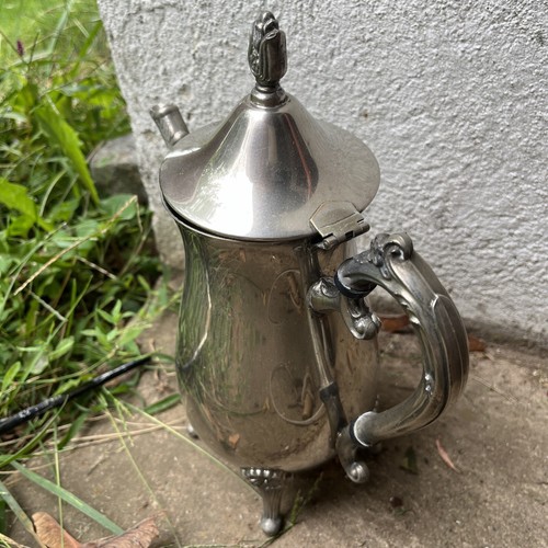 Beautiful Vintage Silverplate Coffee 10 Inch Tea Pot Tableware Dinnerware - Picture 4 of 6