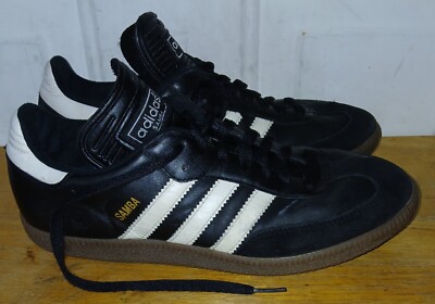 VTG 2005 ADIDAS Samba Classic Black/White Leather Low-Top Sneakers