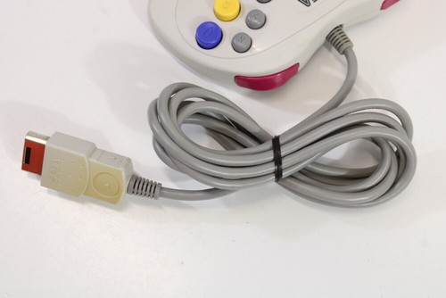 Official Sega Saturn White Controller Slight Discoloration Works HSS-0101 OEM SS - Picture 10 of 11