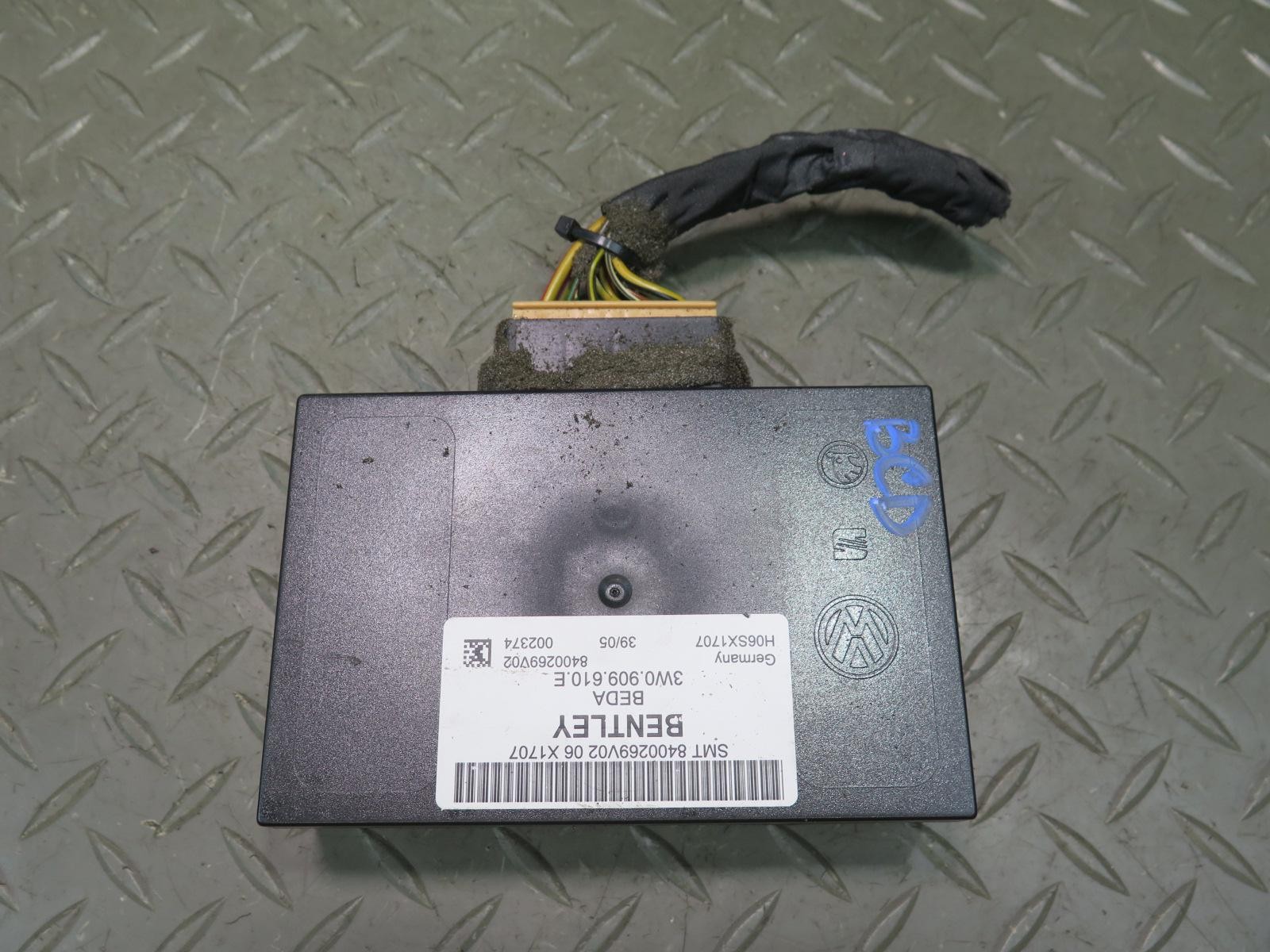 2006 BENTLEY FLYING SPUR TRUNK LID CONTROL MODULE UNIT 3W0909610E