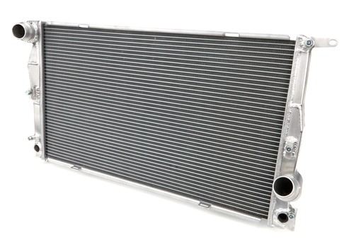 Csf Cooling CSF7046 Aluminum Radiator fits BMW 1 Series 2008-11 Performance Part - Picture 4 of 11