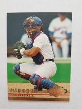 1994 Fleer Ultra Ivan Rodriguez Texas Rangers #132 HOF