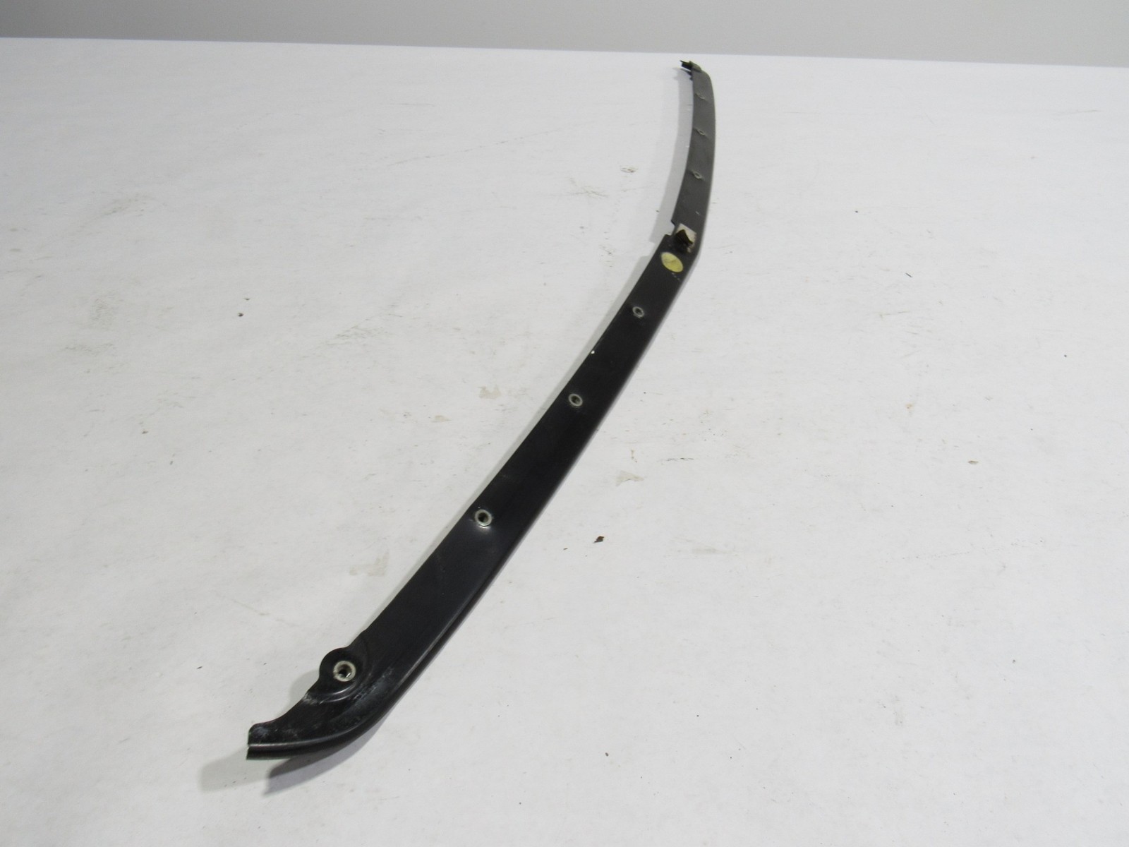 10-20 Bentley Mulsanne 2012 Front Center Hood Bracket Mount Support :O