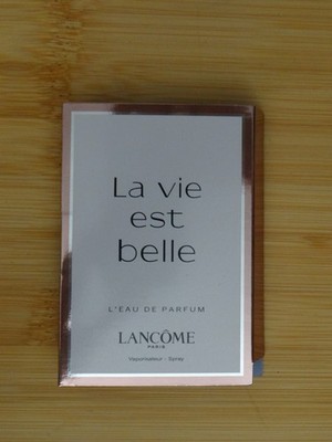 Lancome La Vie Est Belle L eau de Parfum Sample Size 1.2 ml/0.04 oz New