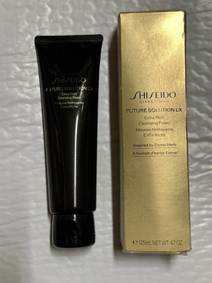 Shiseido Future Solution LX Extra Rich Cleansing Foam - 125 mL