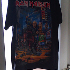 Iron Maiden Maiden England North American Tour 2012 T-Shirt . size. L.