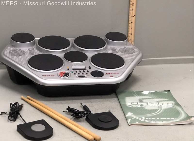 Yamaha DD-55 Digital Percussion Electronic Drum Set 7-Pad Pedals Sticks Manual