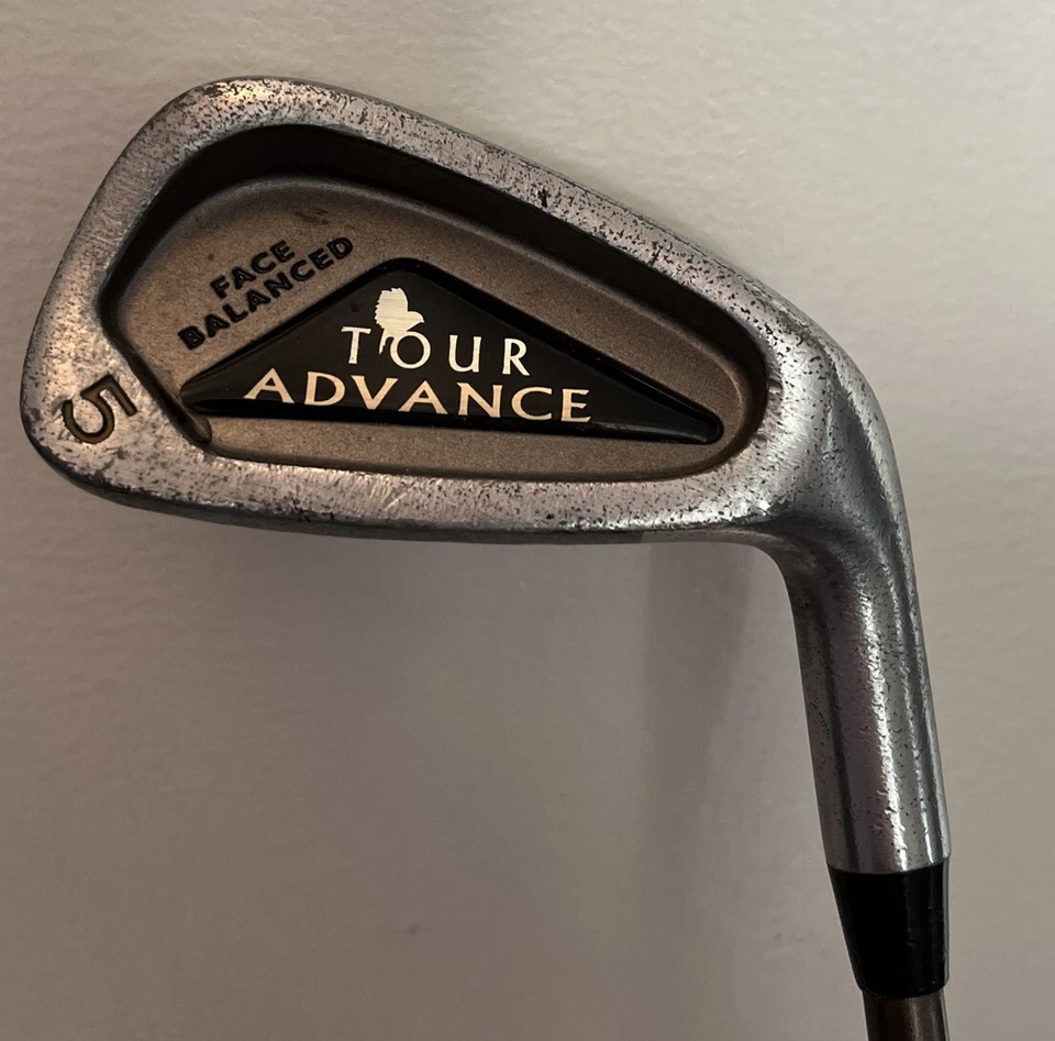 Spalding Tour Advance 5 Iron Graphite Shaft Medium Firm RH - Image 2 of 4