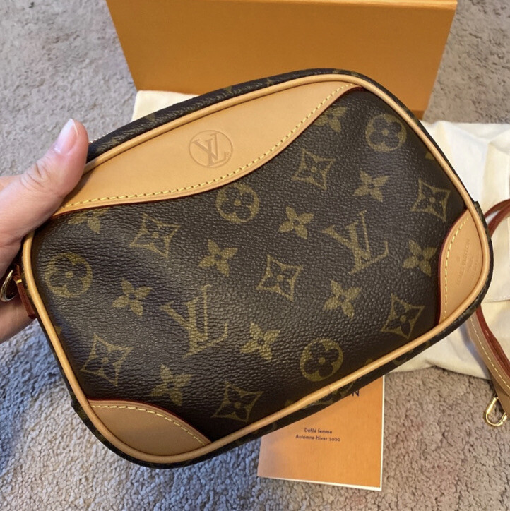 BRAND NEW Louis Vuitton Deauville Mini Monogram Crossbody +
