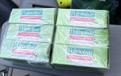 Palmolive Classic Scent Soap (6) 3.2 oz Bars (3 Bar Packs Damaged Boxes) Sealed