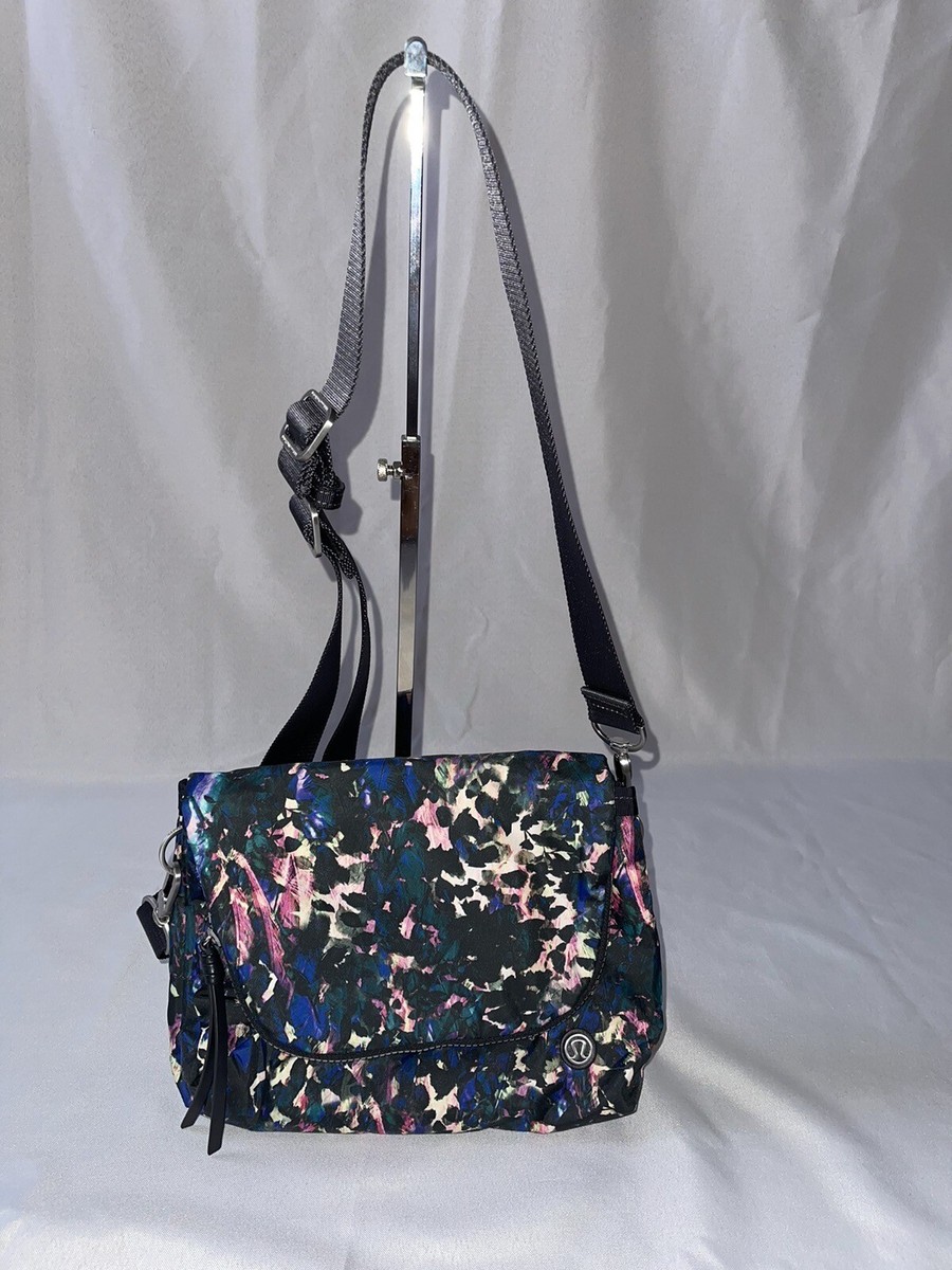 black hole patagonia bag Patagonia Black Hole Duffel 40L Peach Sherbet