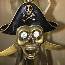 NEW ADULT SKULL NECKLACE PIRATE HALLOWEEN COSTUME BLACK HAT DIAMOND EYES
