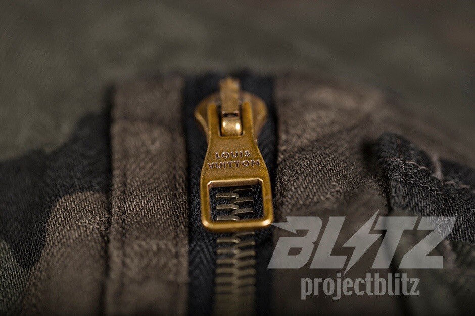 2017 SUPREME X LOUIS VUITTON JACQUARD DENIM N-3B PARKA JACKET Size