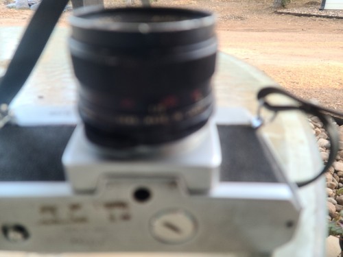 Mamiya Sekor 500TL 35mm SLR Film Camera w/ Auto 50mm 1.2 Lens - Picture 7 of 10