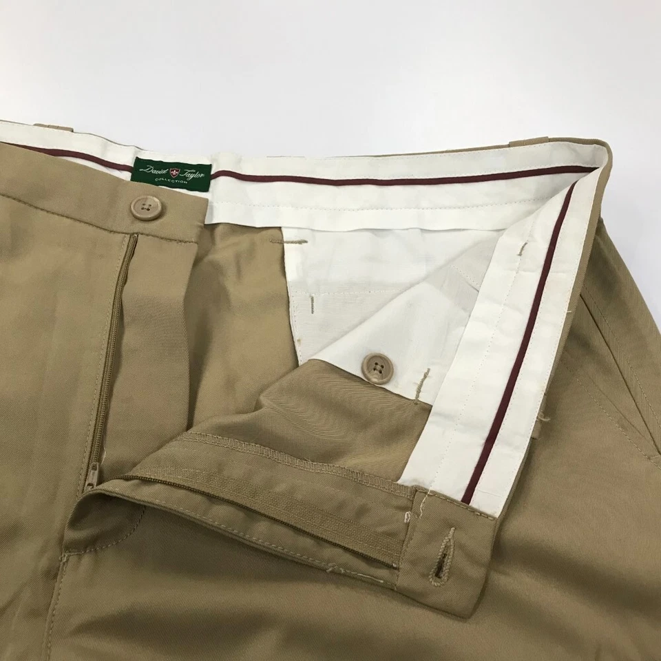 Pantalones cortos chinos de golf David Taylor para hombre talla 44 tostados frente plano Foto 3 de 4