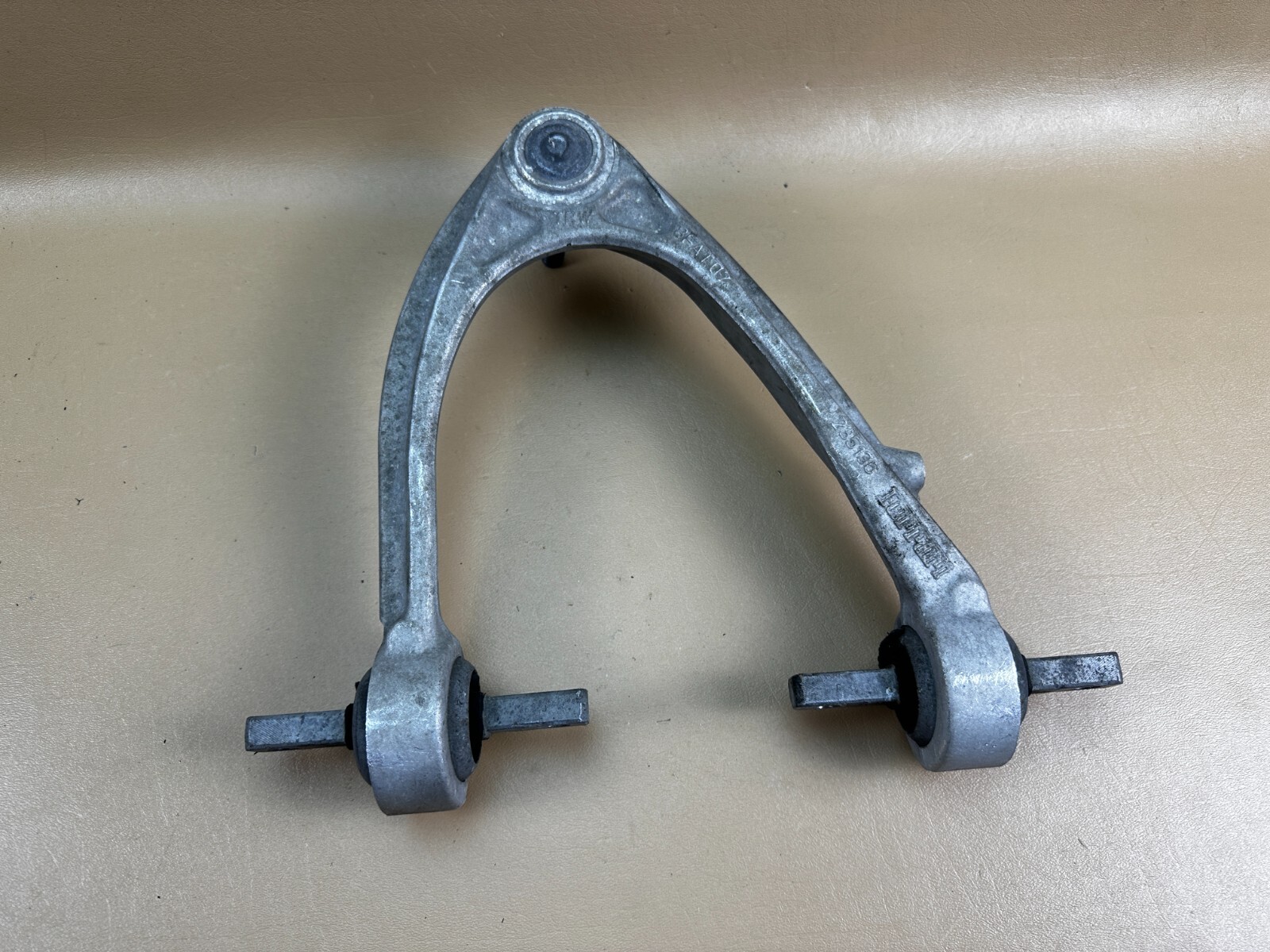 FERRARI 458 ITALIA FRONT Left Right UPPER CONTROL ARM OEM 235137