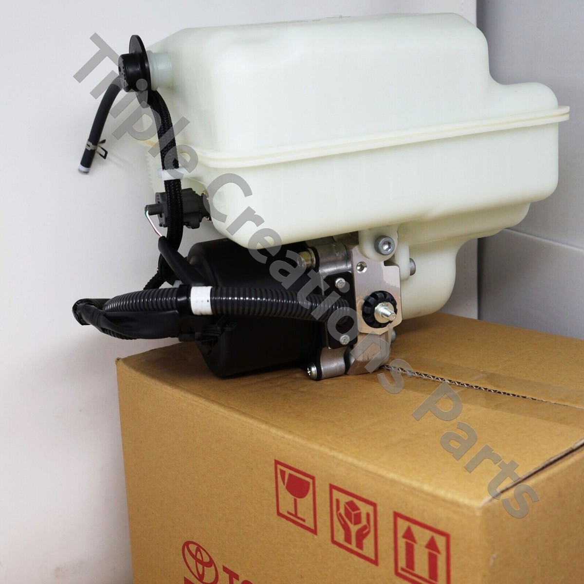 48910-60033 Genuine Toyota Land Cruiser Lexus LX570 Pump Motor