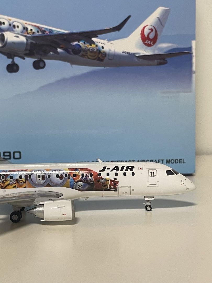 1/200 ダイキャスト模型　エンブラエルE190 JCウイング Amazon | 飛行機模型飛行機おもちゃの飛行機模型 XX20262 1:200