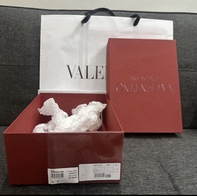 Authentische Valentino Geschenkbox und Tasche mit Seidenpapier Luxuspaket