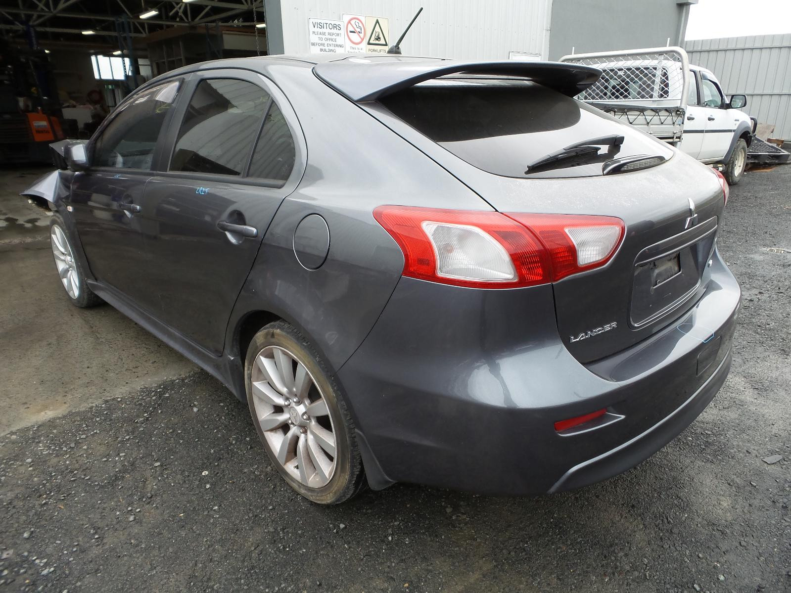2008 Mitsubishi Lancer RIGHT TAILLIGHT CJ-CF HATCH CLEAR LENS 10/08-12/17 08 09 10 image 7
