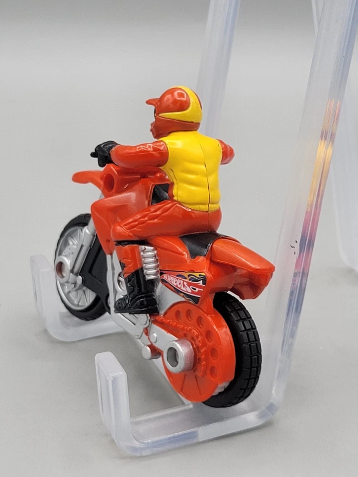 Motocicleta de fricción Hot Wheels con Stunt Rider rojo amarillo Foto 3 de 4