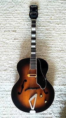 79 Jahre alte Gretsch Synchromatic 100 New Yorker Archtop DeArmond PU