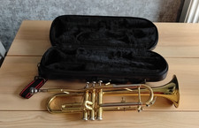 Jupiter JTR-408 Brass Gold Trumpet + Jupiter Carry Case