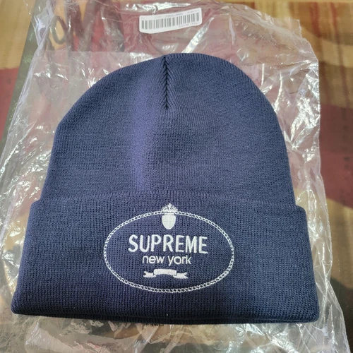 Nouveau bonnet Supreme Crest bleu marine acrylique tricot chapeau FW24 OS New York