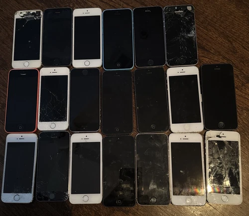 Lot of 20 Iphone 5 5c 5s (Unknown) Smartphone Fast Ship Parts Repair {BROKEN} - Picture 1 of 2
