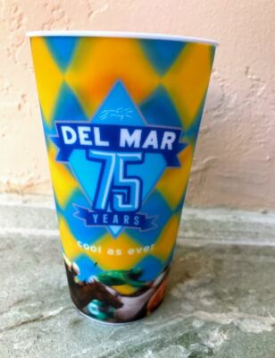 2 DEL MAR RACE TRACK 75 YEARS COOL AS EVER LENTICULAR 3D CAPTAIN MORGAN CUP