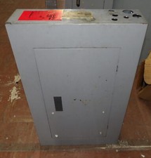 Siemens I2E18MC250A 250A 208Y/120V 18 Circuit Main Lug Panelboard + 1 Year Wa...