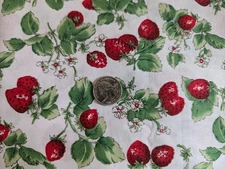 1Yd+10"/44" 100% Cotton DAVID TEXTILES "WHITE w/Big STRAWBERRIES" Print, NEW