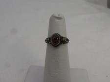 Vintage Sterling Silver Carnelian Oval Shaped Ring Sz 4 Marked 925 78