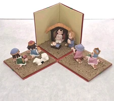 VTG Fold Out Claymation Nativity Scene Christmas Holiday Decor  *Missing Lid*